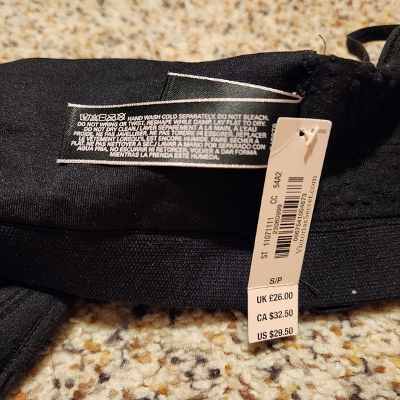 NEW VS PINK BLACK BRALETTE -Small - Picture 3 of 3